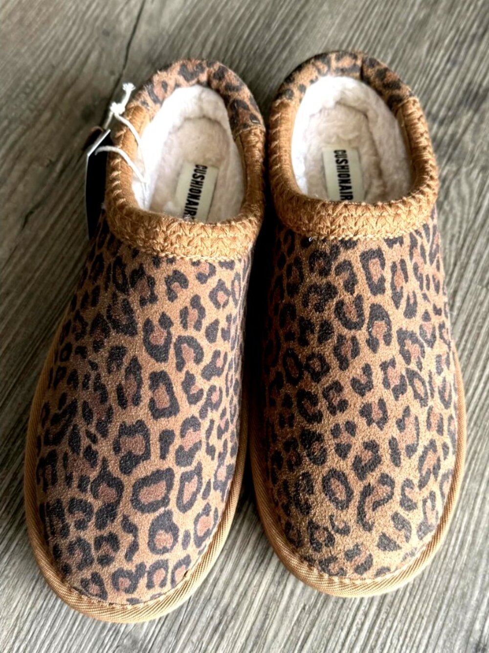 Cushionaire Leopard Print Slippers Faux Fur 8 M NWT